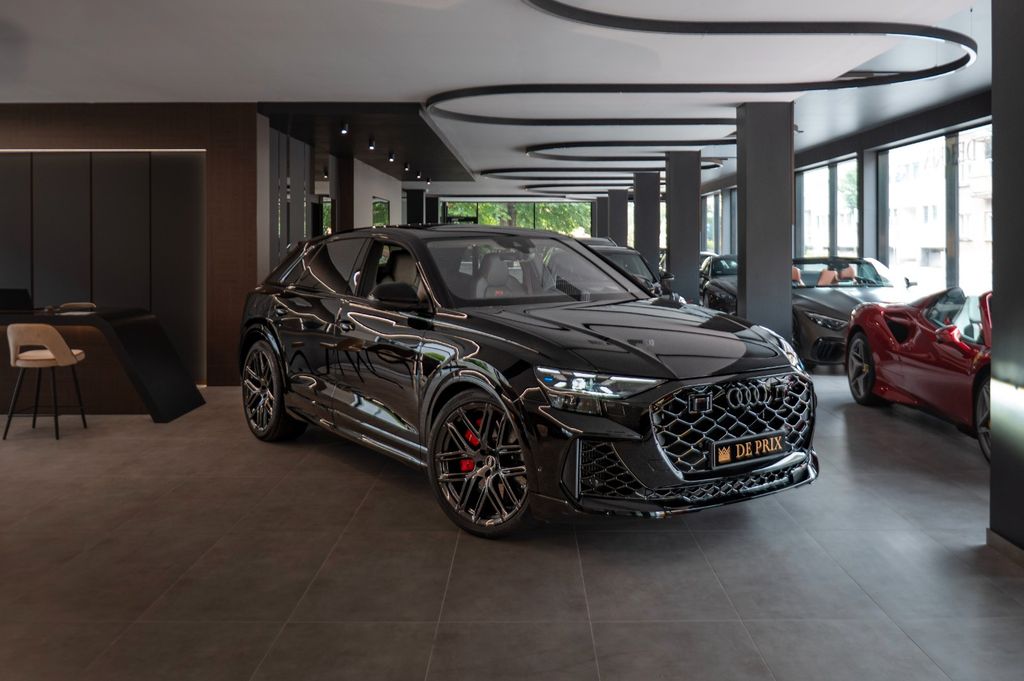 Audi RSQ8 2025