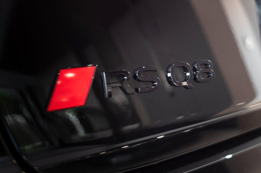 Audi RSQ8 2025