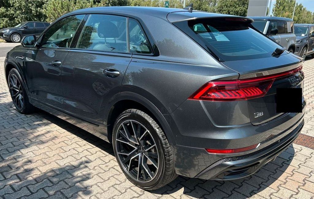 Audi Q8 2023