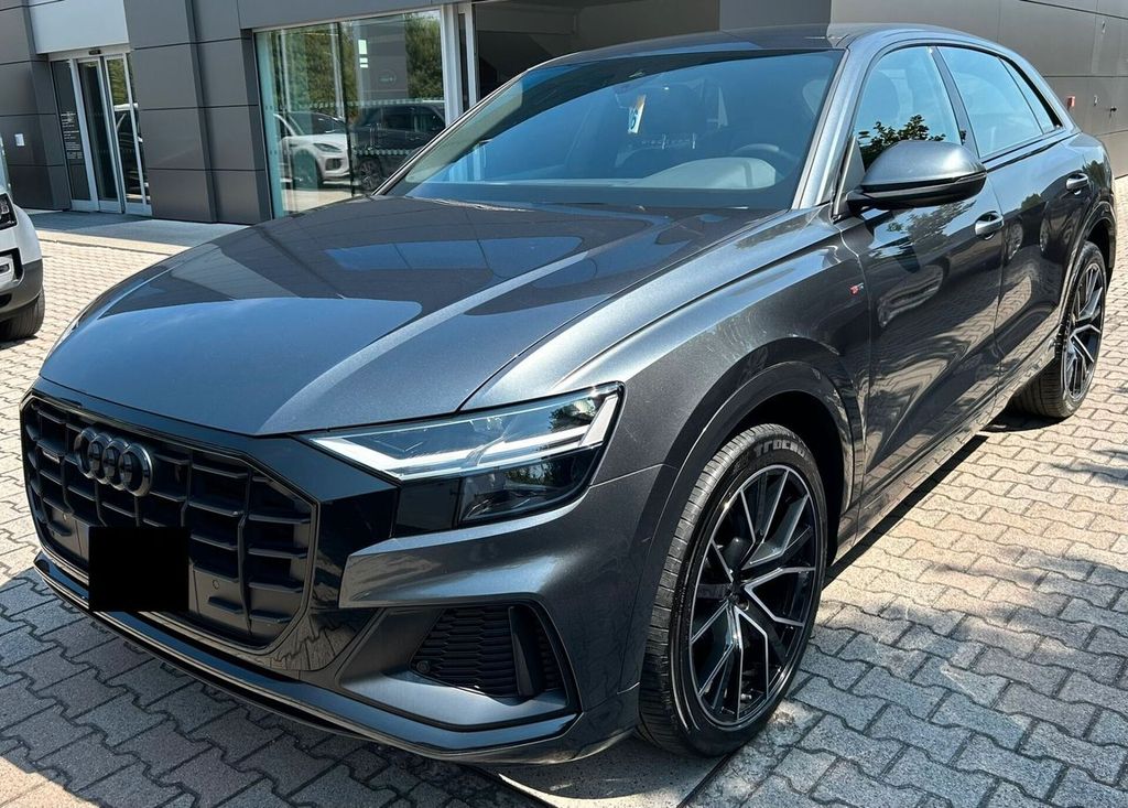 Audi Q8 2023