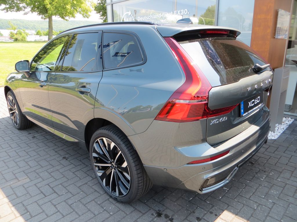 Volvo XC60 2025