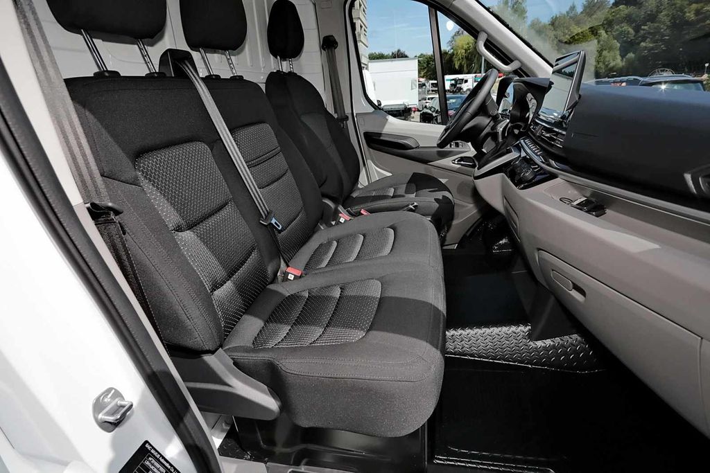 Maxus eDeliver 9 2024