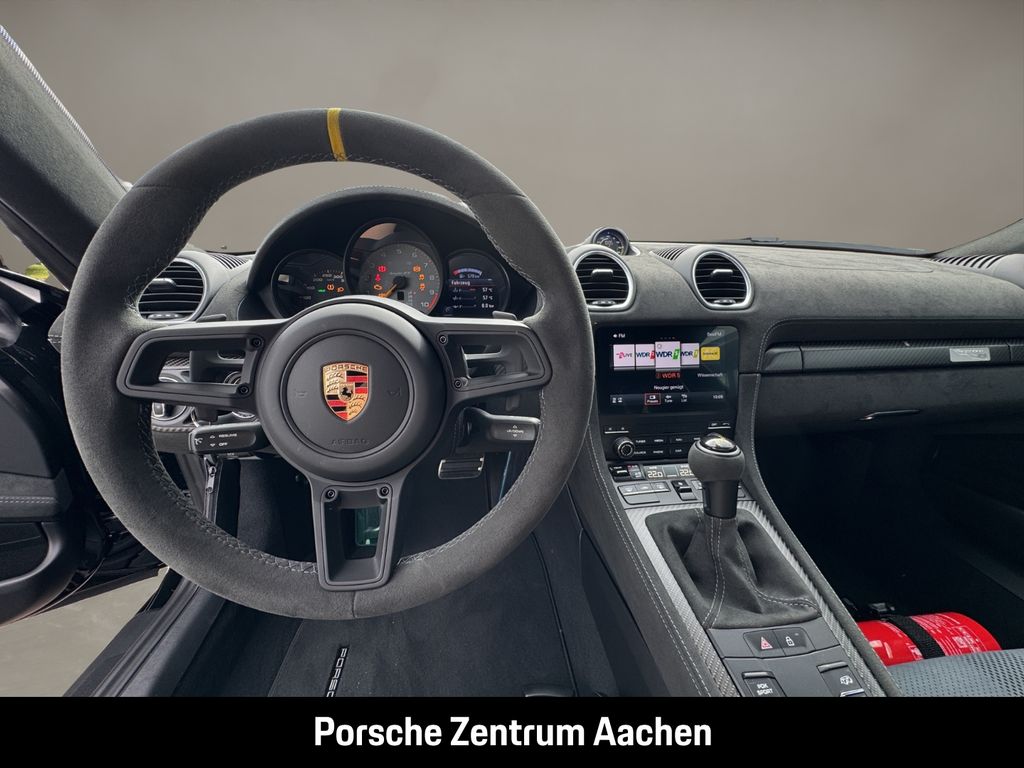 Porsche Boxster 2025