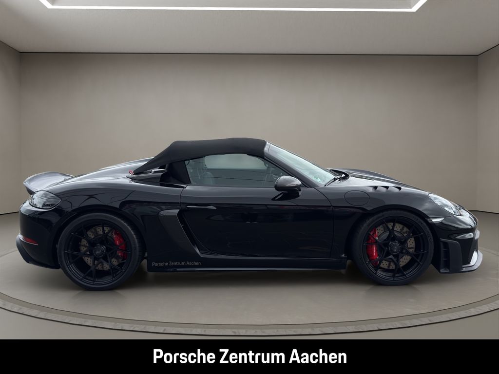 Porsche Boxster 2025