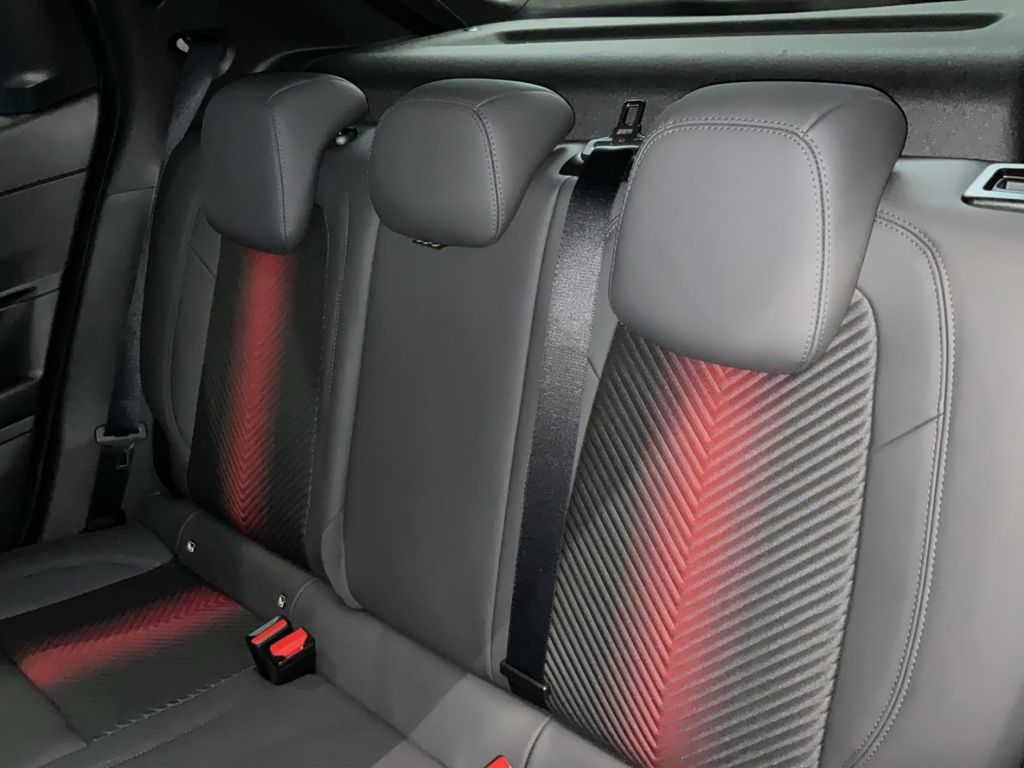 Alfa Romeo Junior 2025