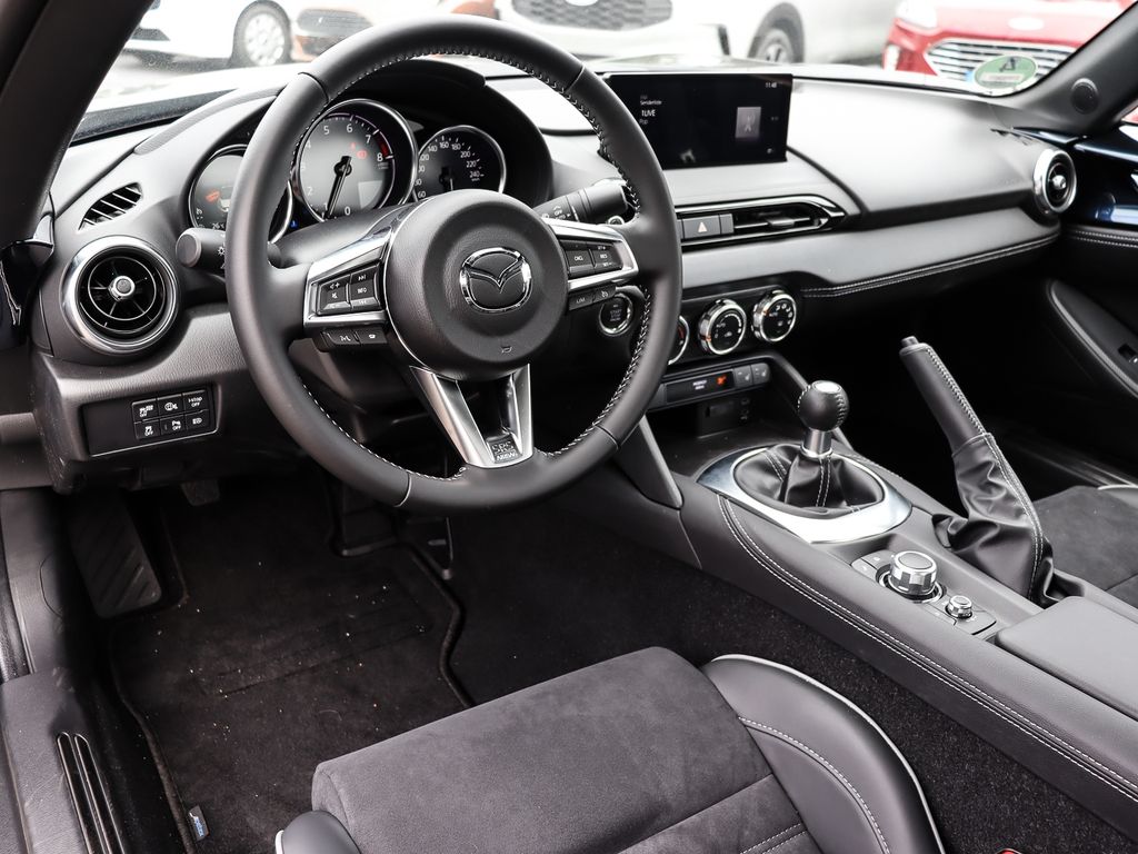 Mazda MX-5 2025