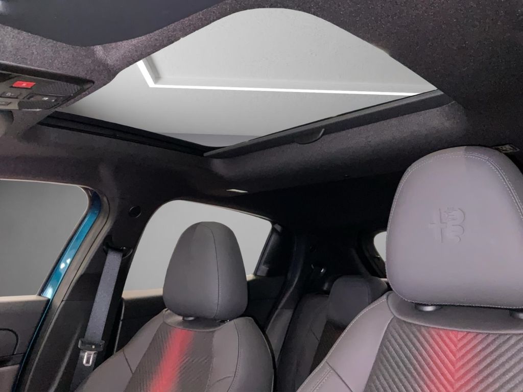 Alfa Romeo Junior 2025