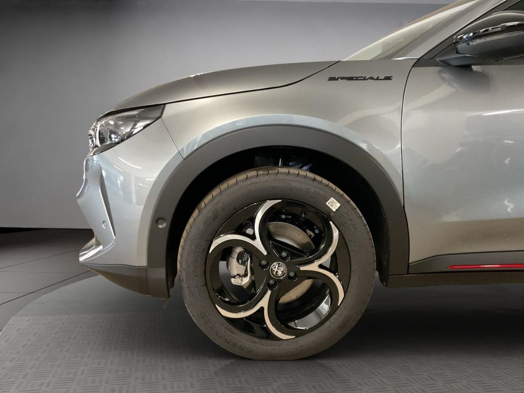 Alfa Romeo Junior 2025
