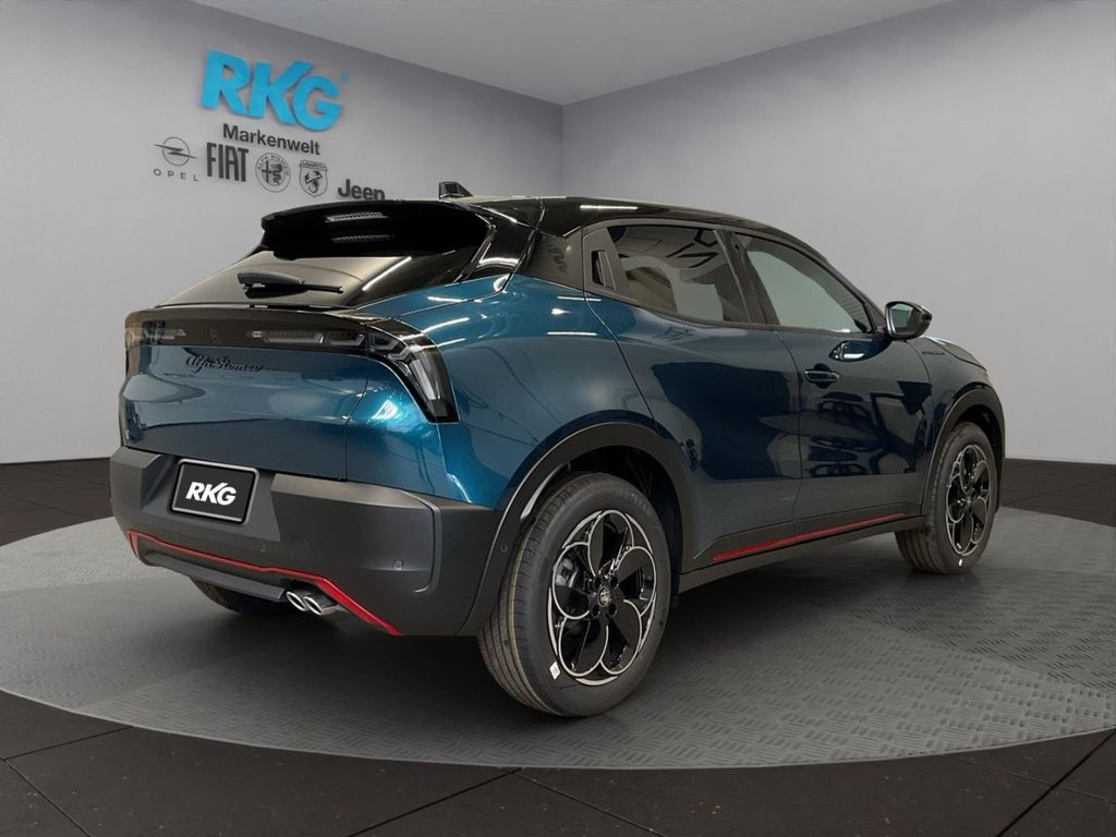 Alfa Romeo Junior 2025