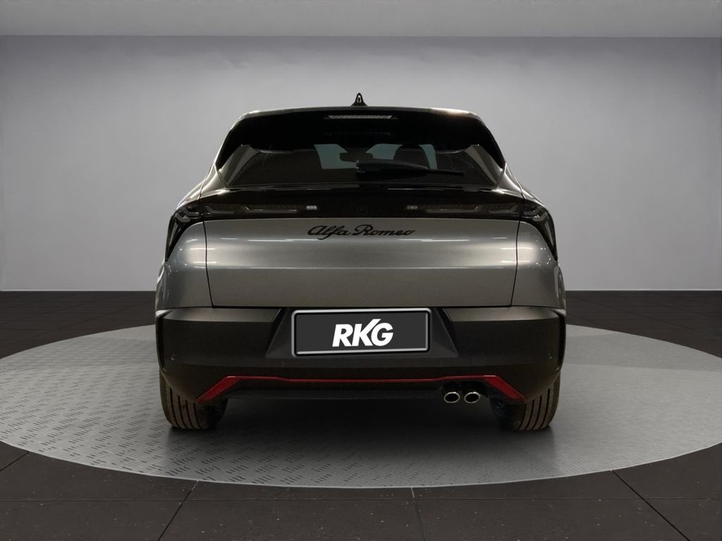 Alfa Romeo Junior 2025