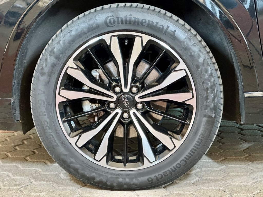 Ford Kuga 2021