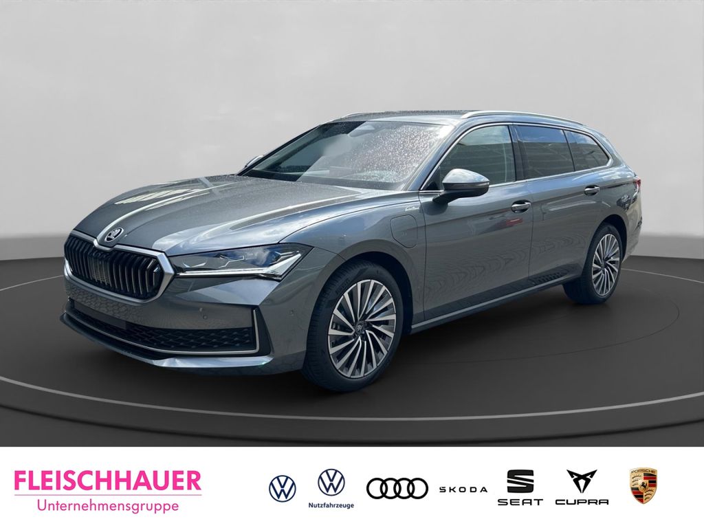 Skoda Superb 2025