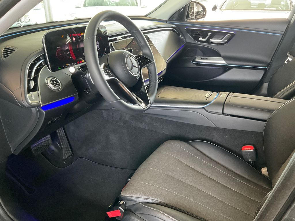 Mercedes-Benz E 220 2024
