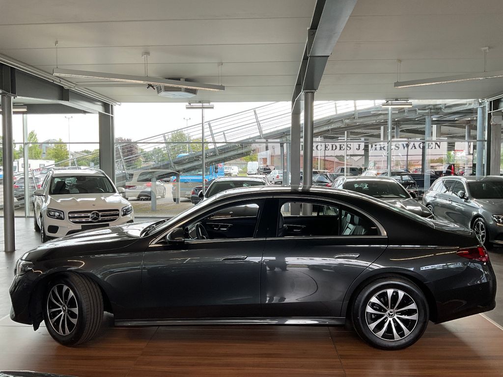 Mercedes-Benz E 220 2024