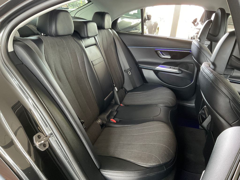 Mercedes-Benz E 220 2024