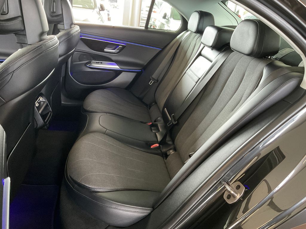 Mercedes-Benz E 220 2024