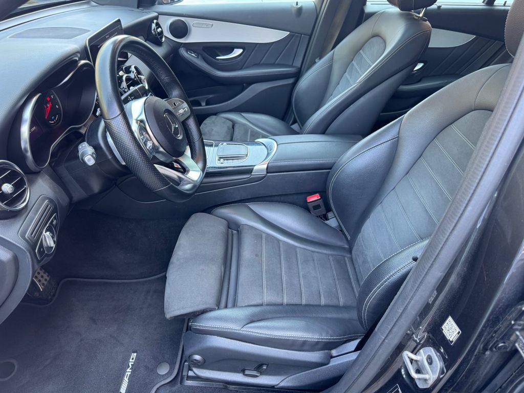 Mercedes-Benz GLC 300 2021