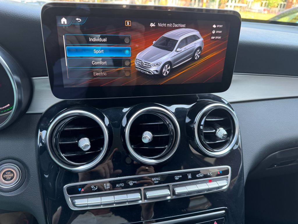 Mercedes-Benz GLC 300 2021