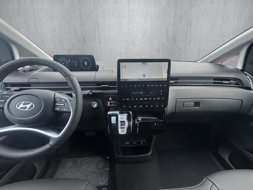 Hyundai STARIA 2025