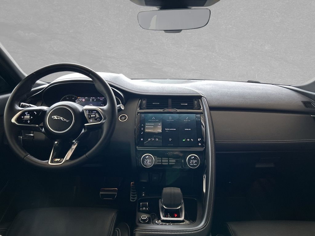 Jaguar E-Pace 2023