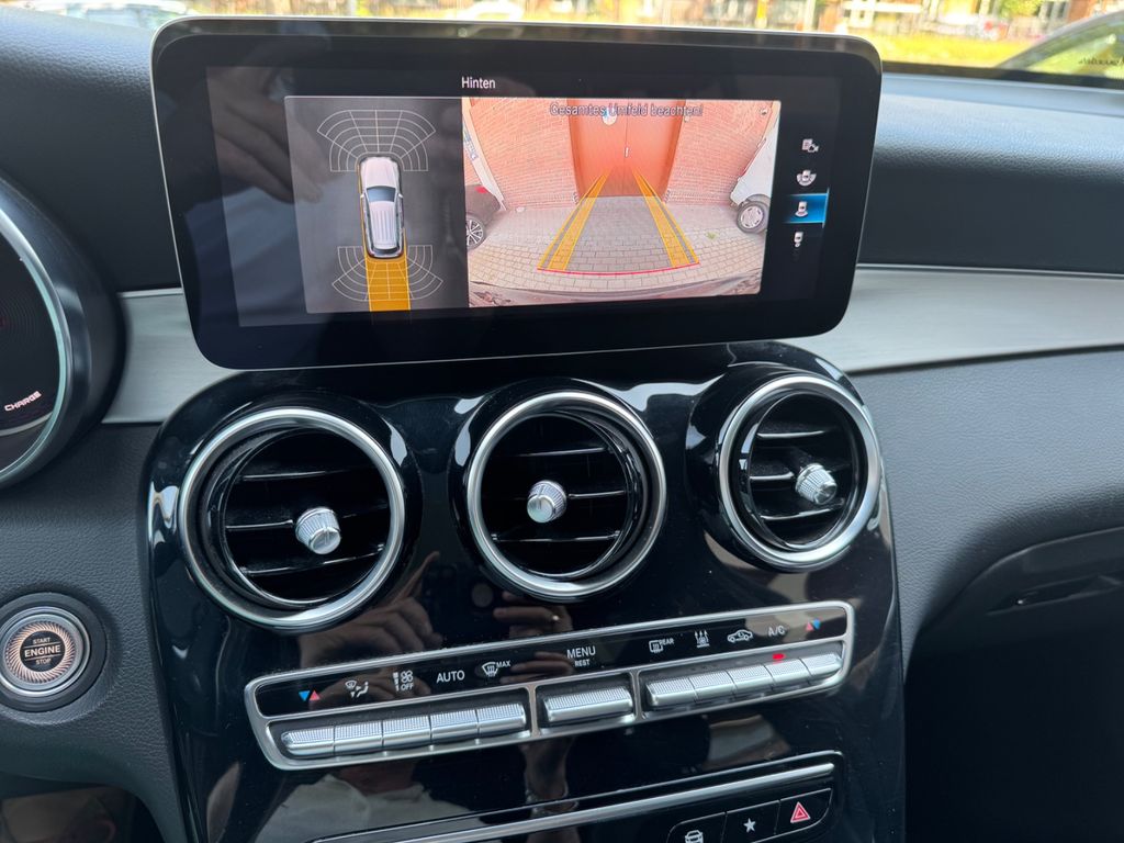 Mercedes-Benz GLC 300 2021