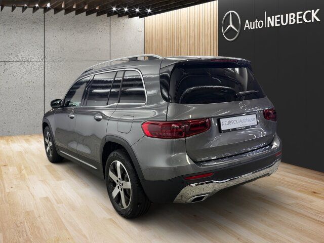 Mercedes-Benz GLB 200 2024