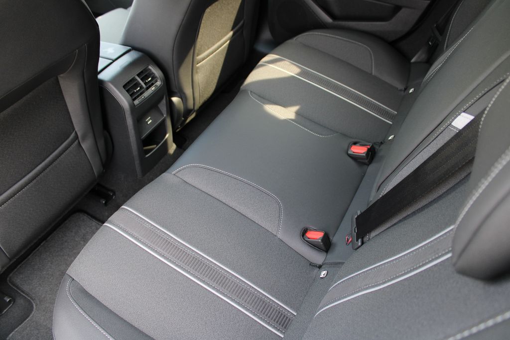 Opel Astra 2025