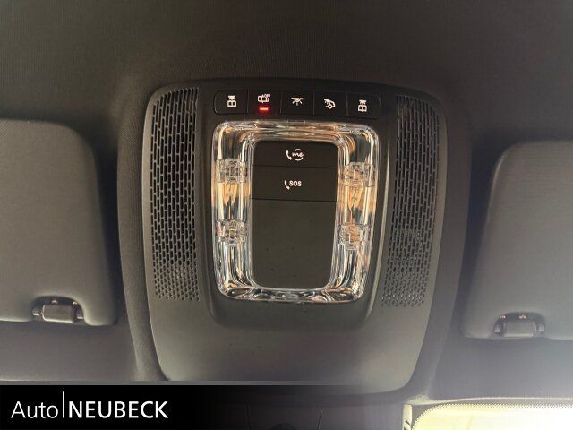 Mercedes-Benz GLB 200 2024