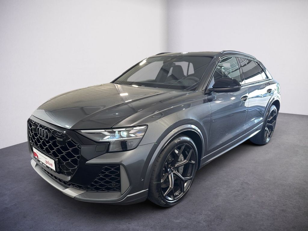 Audi RSQ8 2024