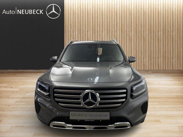 Mercedes-Benz GLB 200 2024