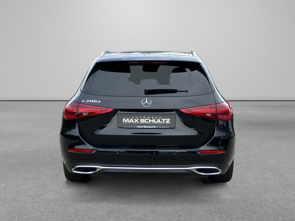 Mercedes-Benz C 200 2025
