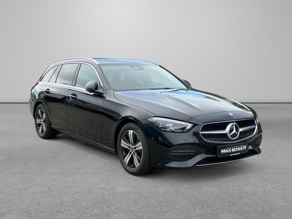 Mercedes-Benz C 200 2025