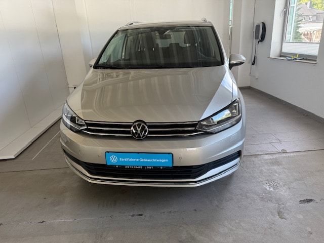 Volkswagen Touran 2024