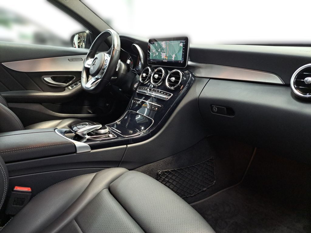 Mercedes-Benz C 300 2019