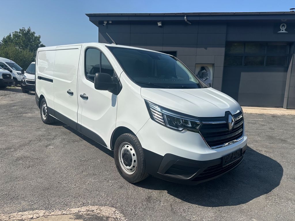 Renault Trafic 2023