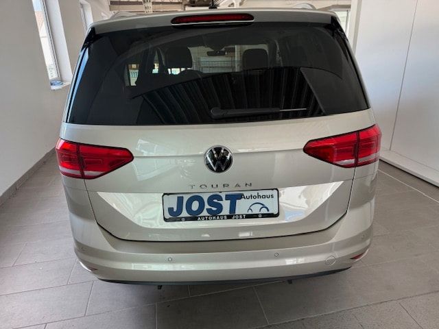 Volkswagen Touran 2024