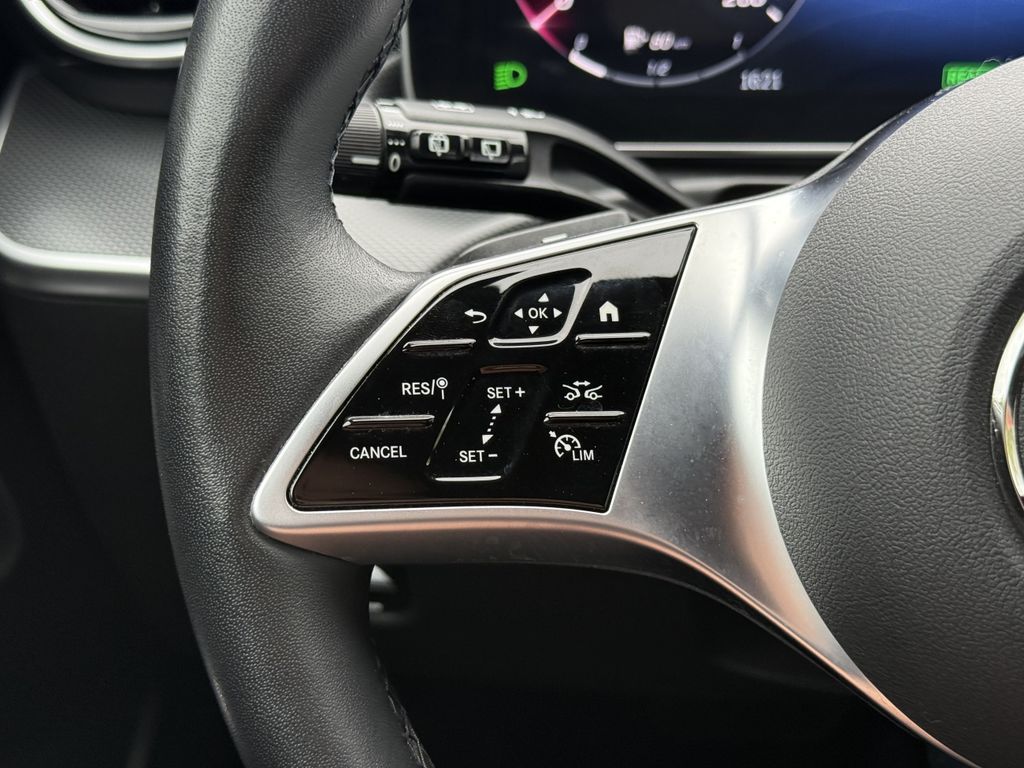 Mercedes-Benz C 300 2023