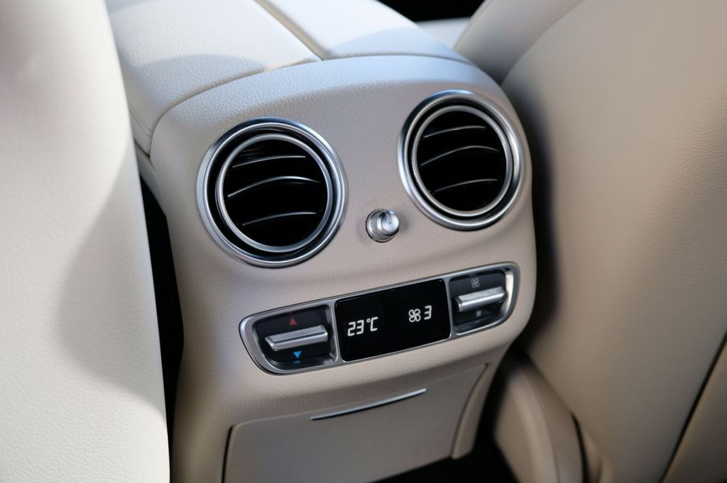 Mercedes-Benz E 400 2021