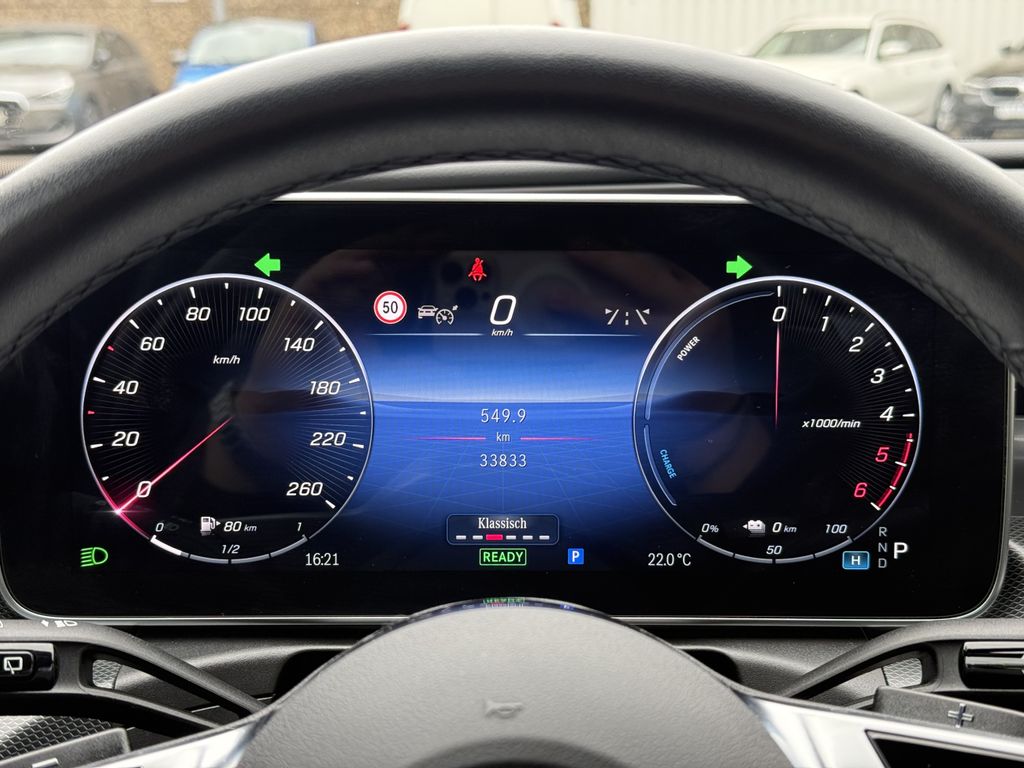 Mercedes-Benz C 300 2023