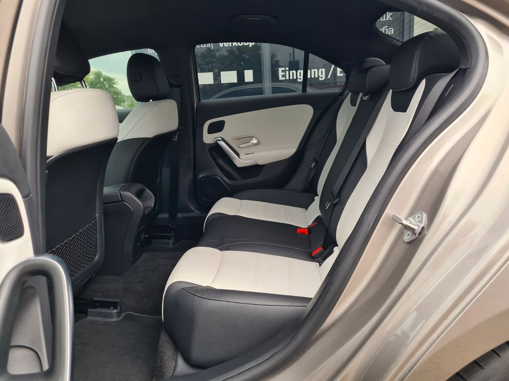 Mercedes-Benz A 200 2020