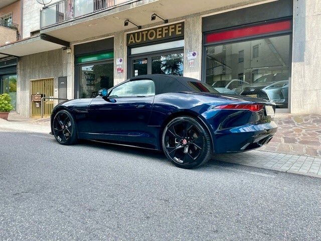 Jaguar F-Type 2021