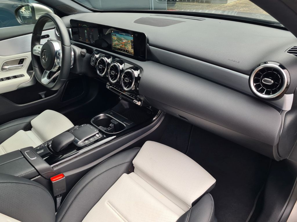 Mercedes-Benz A 200 2020