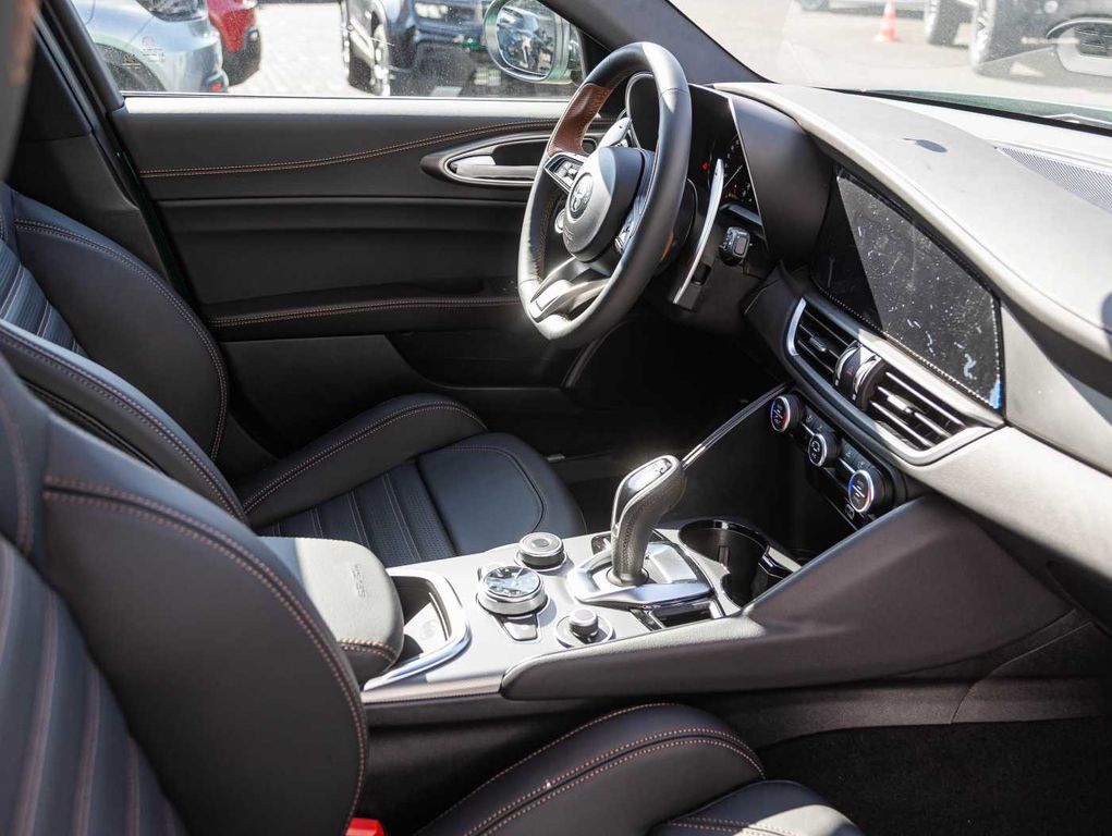 Alfa Romeo Giulia 2025