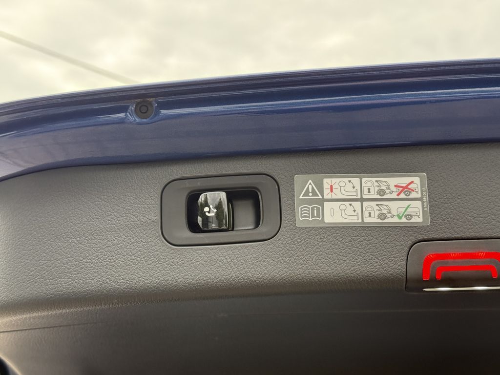 Mercedes-Benz C 300 2023