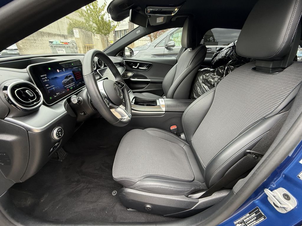 Mercedes-Benz C 300 2023