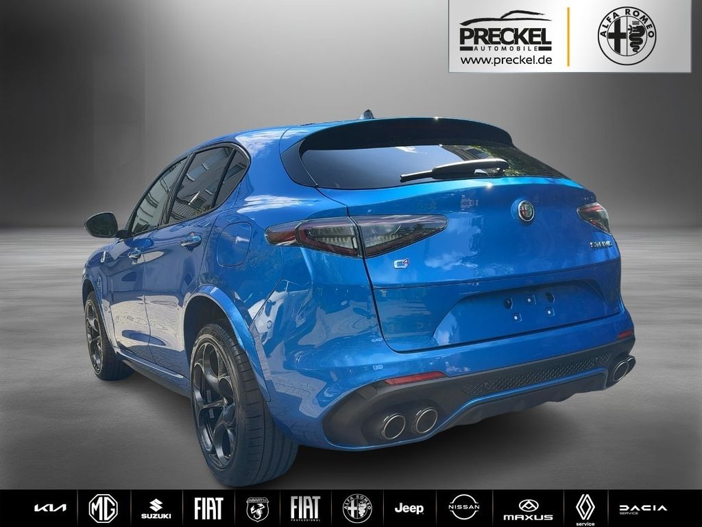 Alfa Romeo Stelvio 2025