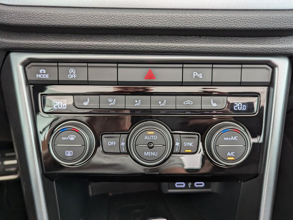 Volkswagen T-Roc 2021