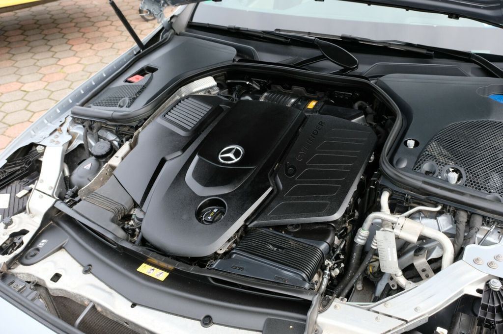 Mercedes-Benz E 400 2021