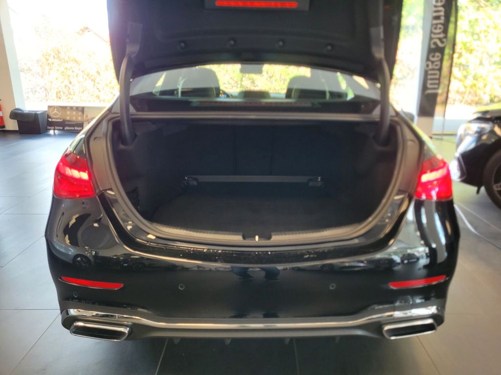 Mercedes-Benz C 200 2024