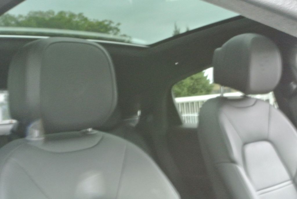 Porsche Cayenne 2025